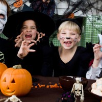 Хэллоуин для детей: 7 праздничных идей