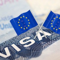 Почему шенгенскую визу проще получать в визовом центре