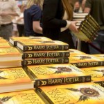 Самой продаваемой книгой стала новая часть саги о Гарри Поттере