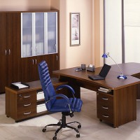 Выбор офисного кресла и стола — компания Экспресс-Офис