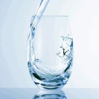 Питьевой режим: сколько воды нужно человеку