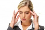 Почему болит голова и чем себе помочь