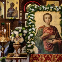 Святой Пантелеимон — молитвенник за болящих
