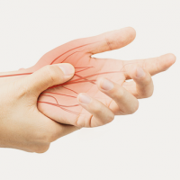 Онемение пальцев рук – причины и способы лечения