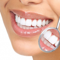 Эстетическая стоматология: виды исправления визуальных дефектов зубов